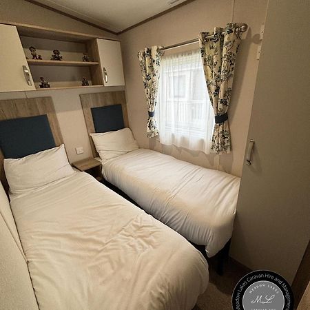 Palm Grove 182 - Pet Friendly, Wifi, Close To Beach And Clubhouse - Golden Palm Resort - Meadow Lakes Caravan & Lodge Hire سكيغنيس المظهر الخارجي الصورة