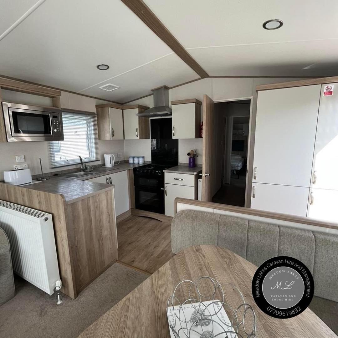 Palm Grove 182 - Pet Friendly, Wifi, Close To Beach And Clubhouse - Golden Palm Resort - Meadow Lakes Caravan & Lodge Hire سكيغنيس المظهر الخارجي الصورة